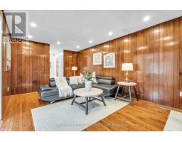 814 GRENFELL DRIVE - 21