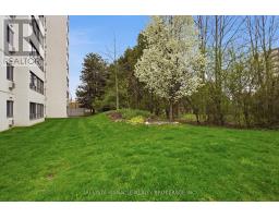 104 - 135 BASELINE ROAD W - 30