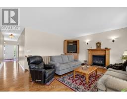 653 PETER STREET - 11