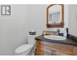 653 PETER STREET - 15