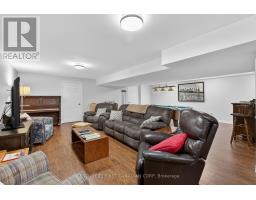 653 PETER STREET - 32
