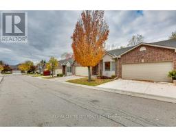 21 - 95 CAPULET LANE - 1