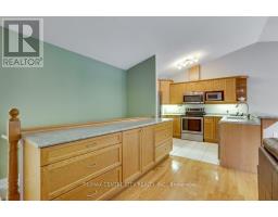 21 - 95 CAPULET LANE - 16