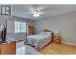 21 - 95 CAPULET LANE - 20