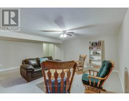 21 - 95 CAPULET LANE - 27