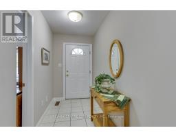 21 - 95 CAPULET LANE - 3