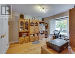 21 - 95 CAPULET LANE - 5
