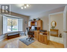 21 - 95 CAPULET LANE - 6