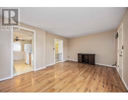 124 FAIRVIEW PLACE - 8