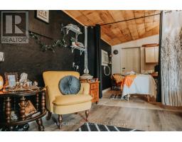 9664 BELMONT ROAD - 43