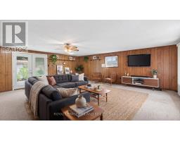 64 WELLINGTON AVENUE - 12
