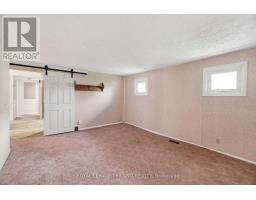 64 WELLINGTON AVENUE - 19