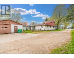 64 WELLINGTON AVENUE - 37