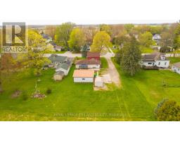 64 WELLINGTON AVENUE - 41