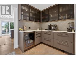 975 SUNNINGDALE ROAD W - 32