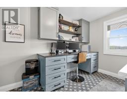 975 SUNNINGDALE ROAD W - 41