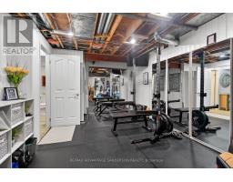 975 SUNNINGDALE ROAD W - 46