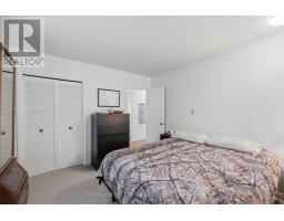 89 FOURTH AVENUE - 12