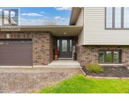 29 WELLINGTON STREET - 3