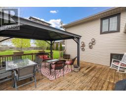 29 WELLINGTON STREET - 36