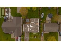 29 WELLINGTON STREET - 4