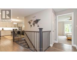 35 WEIR CRESCENT - 19