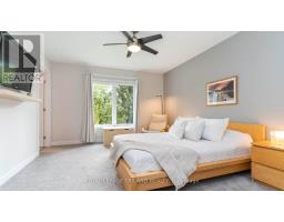 35 WEIR CRESCENT - 20