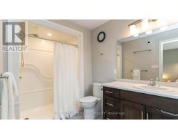 35 WEIR CRESCENT - 22