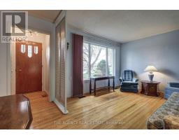 57 LAURENTIAN DRIVE S - 23