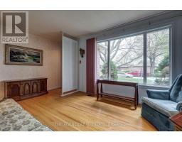 57 LAURENTIAN DRIVE S - 26
