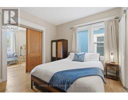 2 MOIR STREET - 16