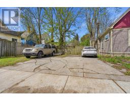 2 MOIR STREET - 4