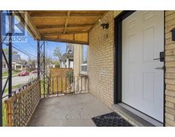 2 MOIR STREET - 7