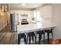 1021 SOUTH WENIGE DRIVE - 5