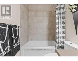 4 - 2615 COLONEL TALBOT ROAD - 22