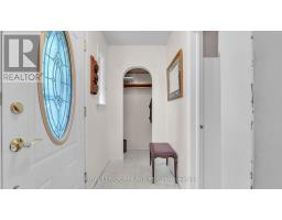 187 FAIRWAY AVENUE - 5