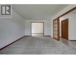 224 CONWAY DRIVE N - 20