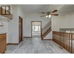 224 CONWAY DRIVE N - 26