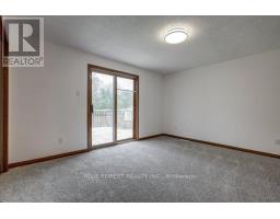 224 CONWAY DRIVE N - 34