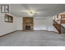 224 CONWAY DRIVE N - 42