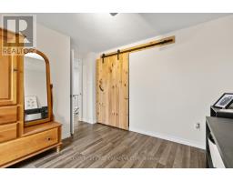 115 OLYMPIC CRESCENT - 26