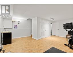 115 OLYMPIC CRESCENT - 32