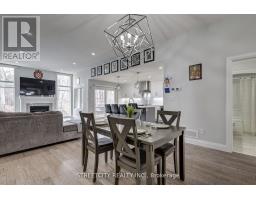 95 OPTIMIST DRIVE - 25