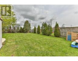 9 BROOKSIDE DRIVE - 40