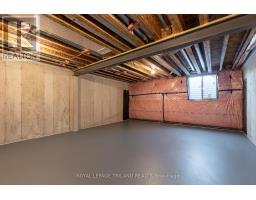 18 - 101 SWALES AVENUE - 37