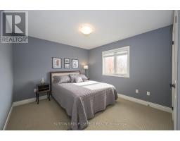 6637 UPPER CANADA CROSSING - 17