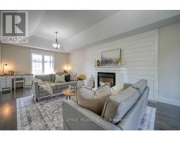 21 ORIOLE CRESCENT - 16