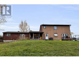 403167 ROBINSON ROAD - 35