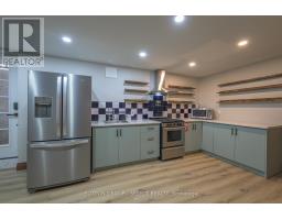 305 SKYLINE AVENUE - 31