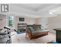 562 GRAND VIEW AVENUE - 24